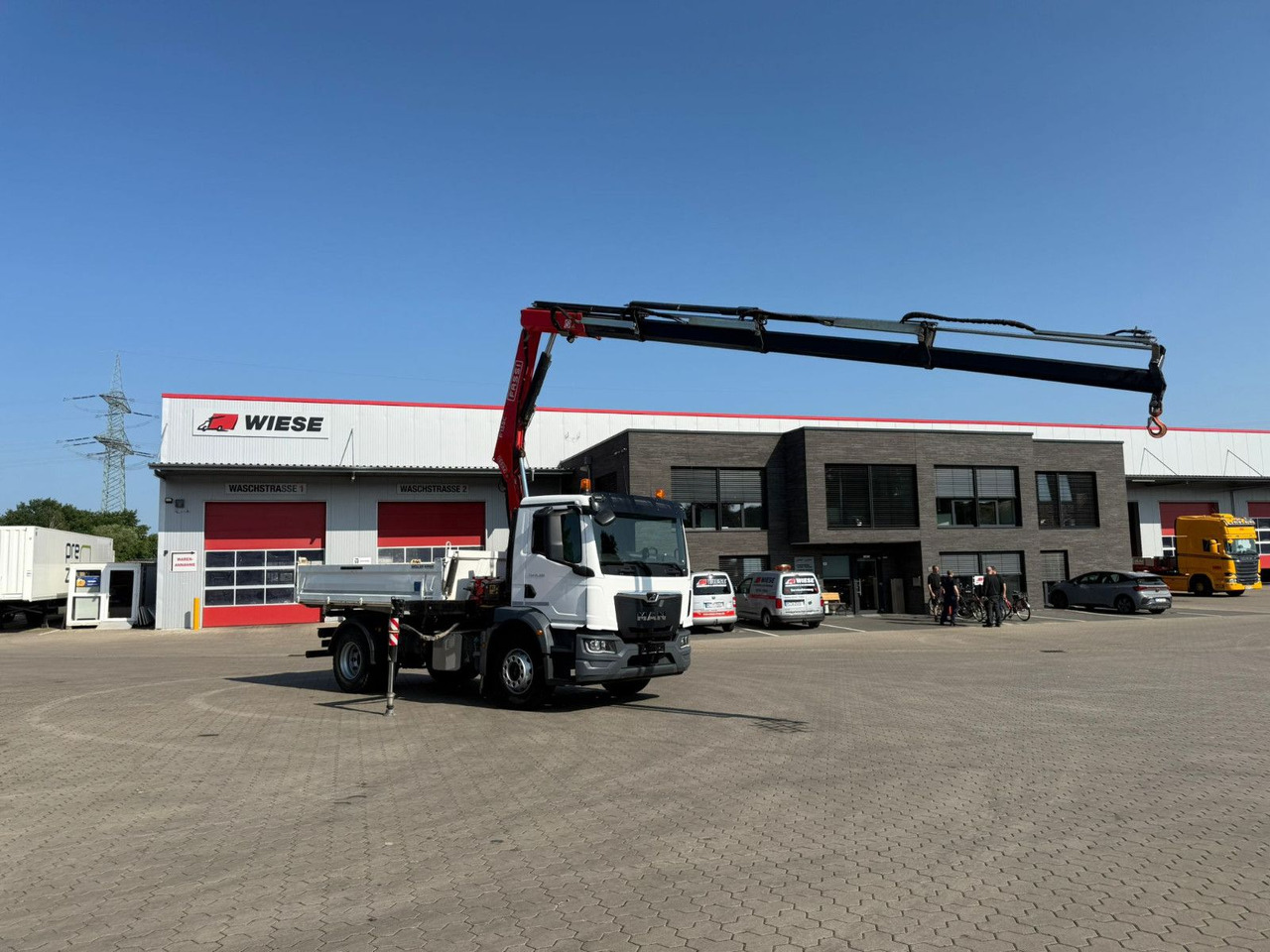 MAN TGM 18.320 4x2 BB mit Fassi F135 Kipper Kran - Kipper vrachtwagen, Kraanwagen: afbeelding 2 MAN TGM 18.320 4x2 BB mit Fassi F135 Kipper Kran - Kipper vrachtwagen, Kraanwagen: afbeelding 2
