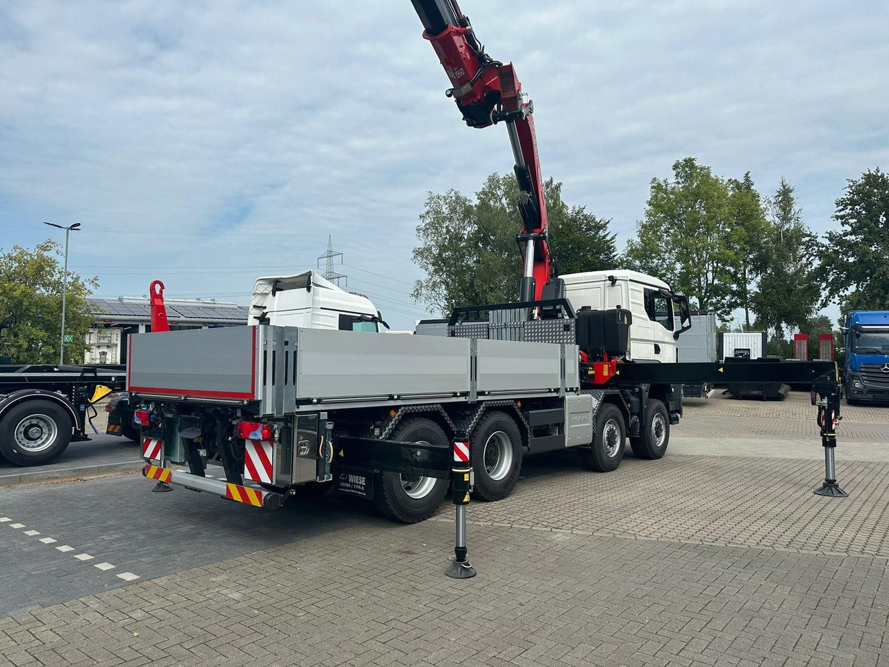 MAN TGS 41.520 8x8 mit Fassi Ladekran F710RA.2.26 - Kraanwagen: afbeelding 3 MAN TGS 41.520 8x8 mit Fassi Ladekran F710RA.2.26 - Kraanwagen: afbeelding 3