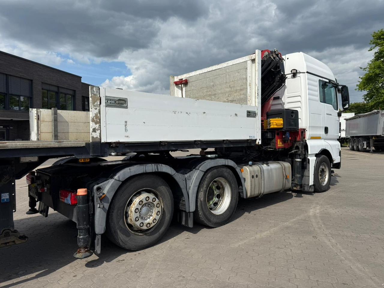 MAN TGX 26.440 6x2 mit HMF 3000-5 Kran - Kraanwagen: afbeelding 4 MAN TGX 26.440 6x2 mit HMF 3000-5 Kran - Kraanwagen: afbeelding 4
