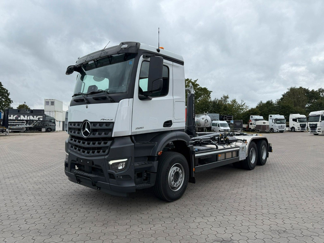 Mercedes-Benz Arocs 5 2651L 6 x4 Meiller RS 2170 - Haakarmsysteem vrachtwagen: afbeelding 3 Mercedes-Benz Arocs 5 2651L 6 x4 Meiller RS 2170 - Haakarmsysteem vrachtwagen: afbeelding 3