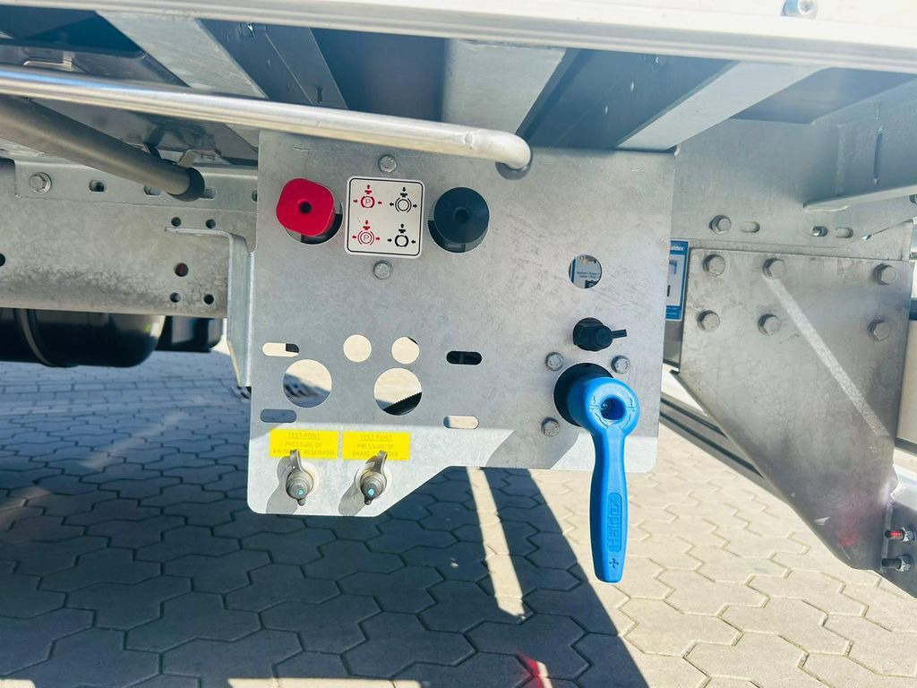 Nieuw Gesloten oplegger Talson 2-Achs Mega Kofferauflieger  Event Trucking: afbeelding 12