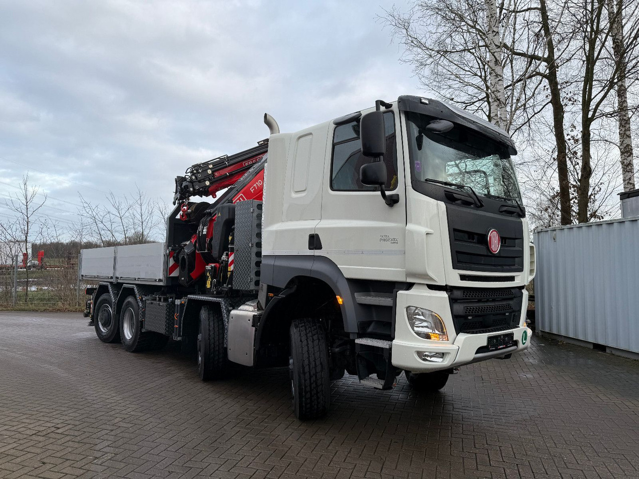 Tatra 41.500 8x8 Phoenix Fassi F710 Kran - Vrachtwagen met open laadbak, Kraanwagen: afbeelding 3 Tatra 41.500 8x8 Phoenix Fassi F710 Kran - Vrachtwagen met open laadbak, Kraanwagen: afbeelding 3