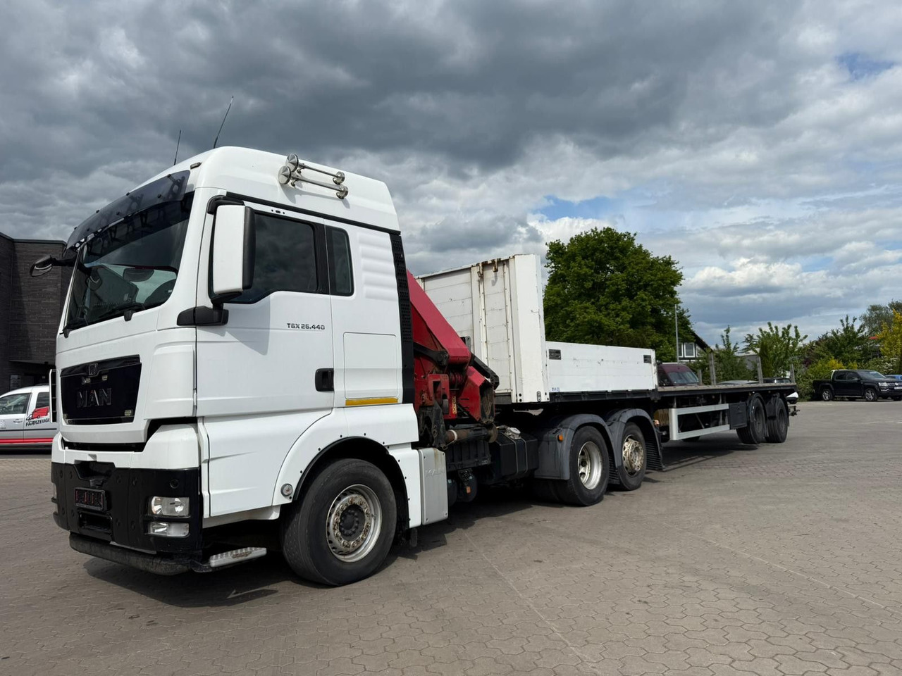 MAN TGX 26.440 6x2 mit HMF 3000-5 Kran - Trekker: afbeelding 2 MAN TGX 26.440 6x2 mit HMF 3000-5 Kran - Trekker: afbeelding 2