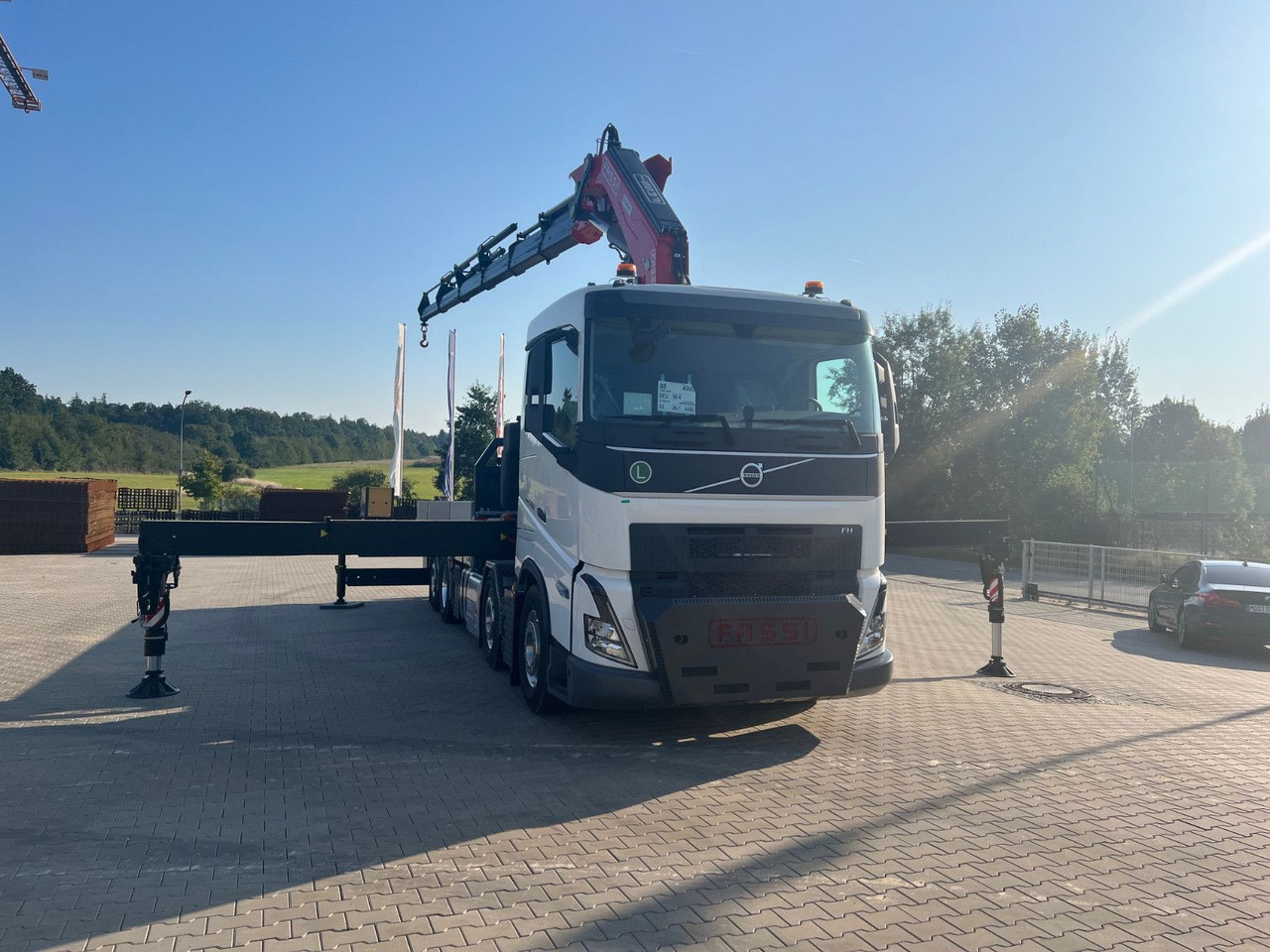 Volvo FH 500 8x2 Kran F710 RA2.26 - Vrachtwagen met open laadbak, Kraanwagen: afbeelding 2 Volvo FH 500 8x2 Kran F710 RA2.26 - Vrachtwagen met open laadbak, Kraanwagen: afbeelding 2