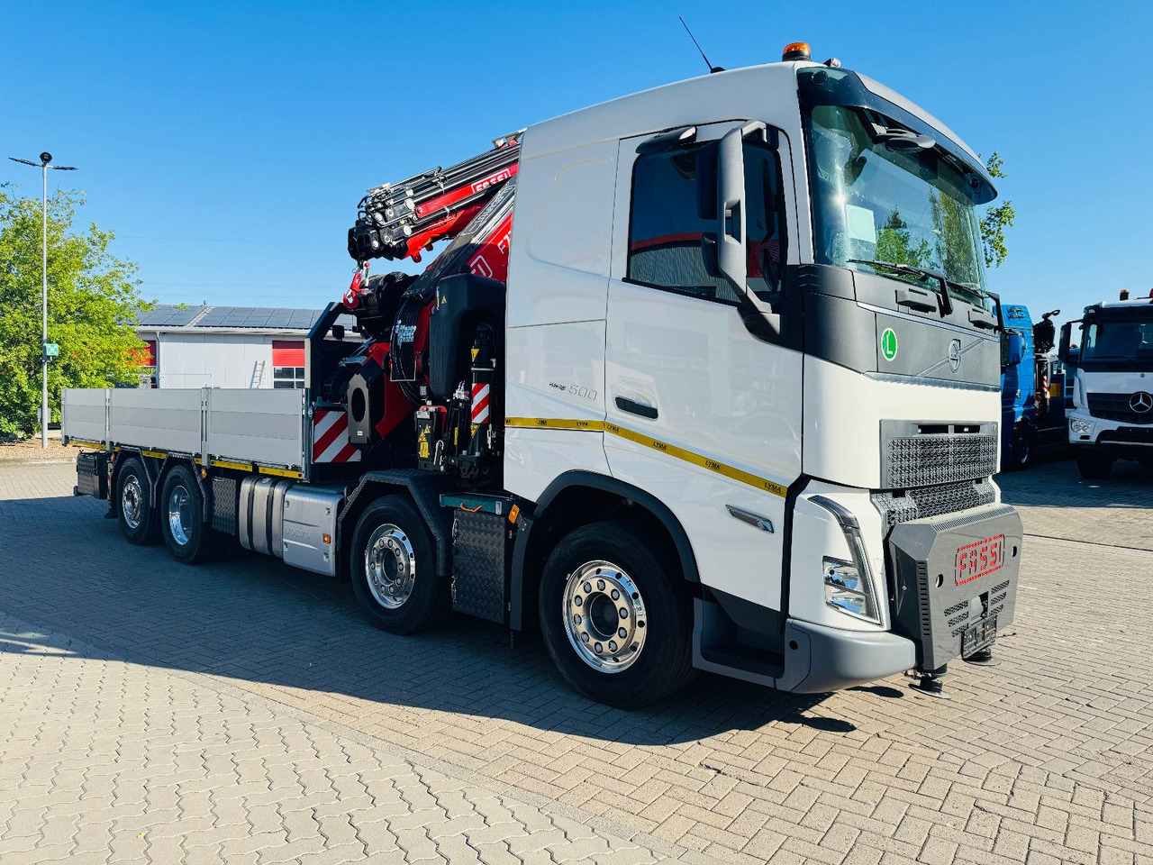 Volvo FH 500 8x2 mit F710RA.2.27 L426 und V20 Winde - Kraanwagen: afbeelding 2 Volvo FH 500 8x2 mit F710RA.2.27 L426 und V20 Winde - Kraanwagen: afbeelding 2