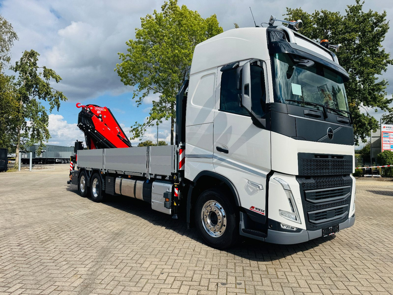 Volvo FH 540 6x2 Container Fassi F545 Heck - Vrachtwagen met open laadbak, Kraanwagen: afbeelding 1 Volvo FH 540 6x2 Container Fassi F545 Heck - Vrachtwagen met open laadbak, Kraanwagen: afbeelding 1