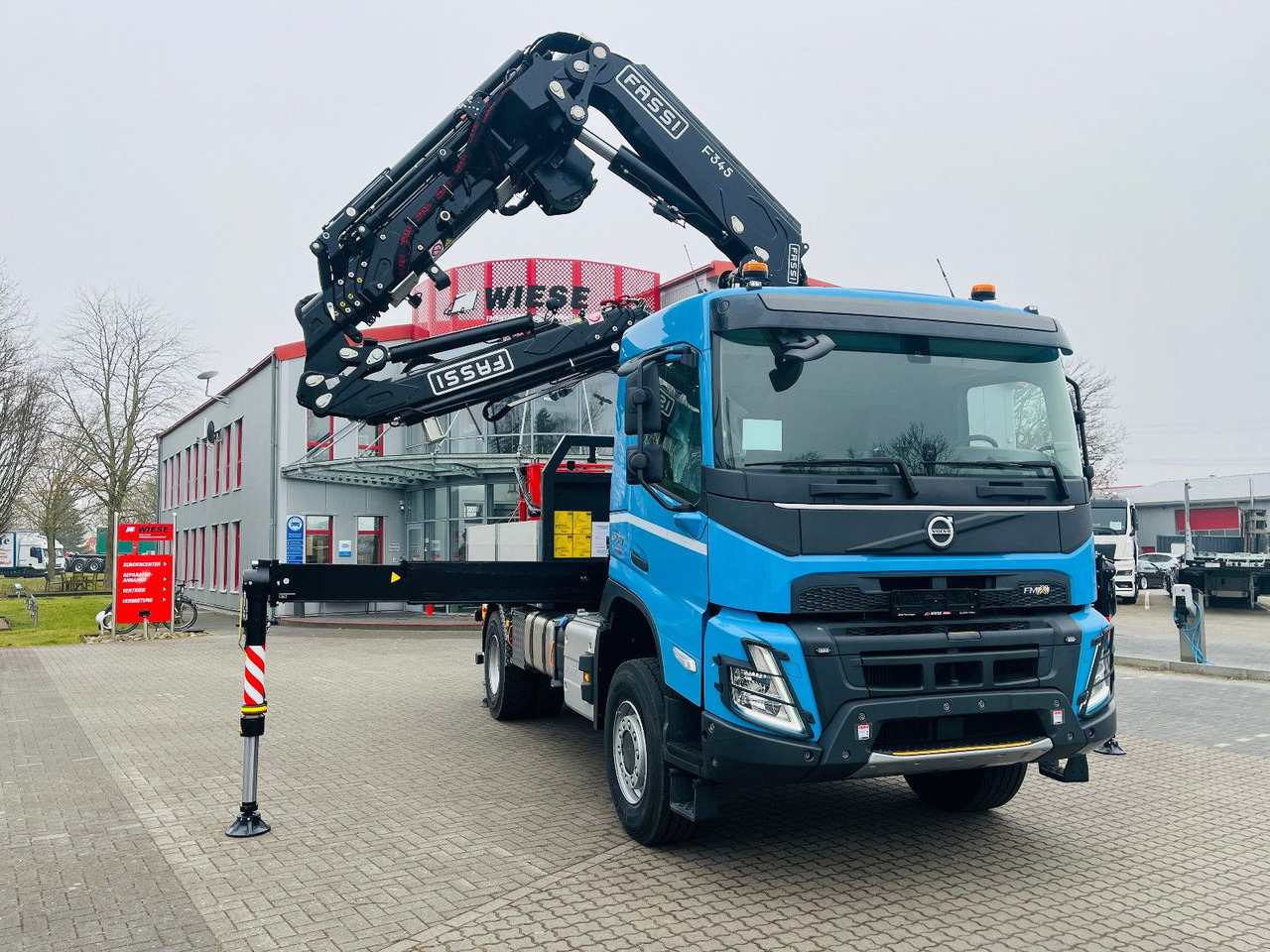 Volvo FMX 500 inkl. F345RB.2.24 & L324 +V20 & Korb - Vrachtwagen met open laadbak, Kraanwagen: afbeelding 5 Volvo FMX 500 inkl. F345RB.2.24 & L324 +V20 & Korb - Vrachtwagen met open laadbak, Kraanwagen: afbeelding 5