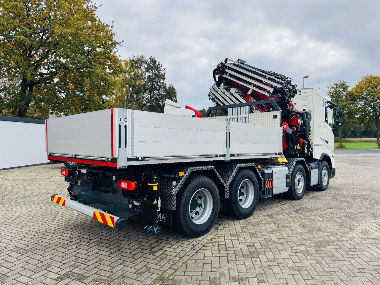 Volvo FH 500 8x4 Kran F820 RA2.27 Jib & Winde Sofort - Vrachtwagen, Kraanwagen: afbeelding 3 Volvo FH 500 8x4 Kran F820 RA2.27 Jib & Winde Sofort - Vrachtwagen, Kraanwagen: afbeelding 3