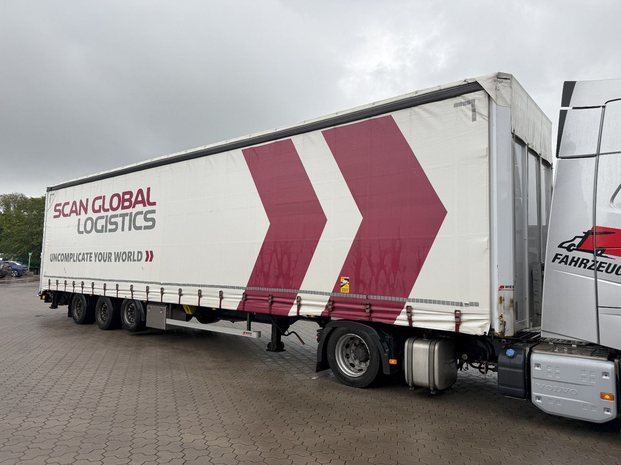 Wiese Mega Schiebeplane mit Dhollandia Rampe 9t - Dieplader oplegger: afbeelding 4 Wiese Mega Schiebeplane mit Dhollandia Rampe 9t - Dieplader oplegger: afbeelding 4