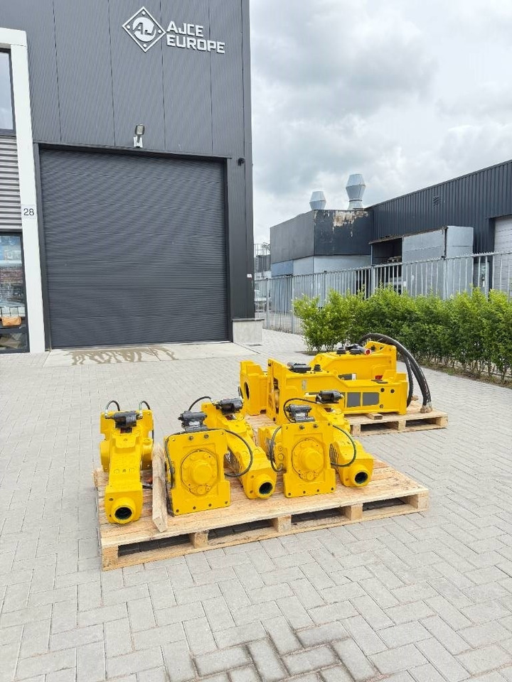 Epiroc ATLAS Copco MB750 - Hydraulische hamer voor Bouwmachine: afbeelding 3 Epiroc ATLAS Copco MB750 - Hydraulische hamer voor Bouwmachine: afbeelding 3