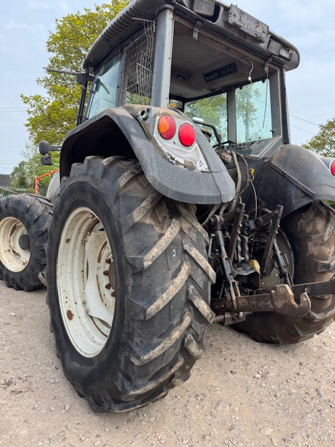 VALTRA T130 - Tractor: afbeelding 3 VALTRA T130 - Tractor: afbeelding 3