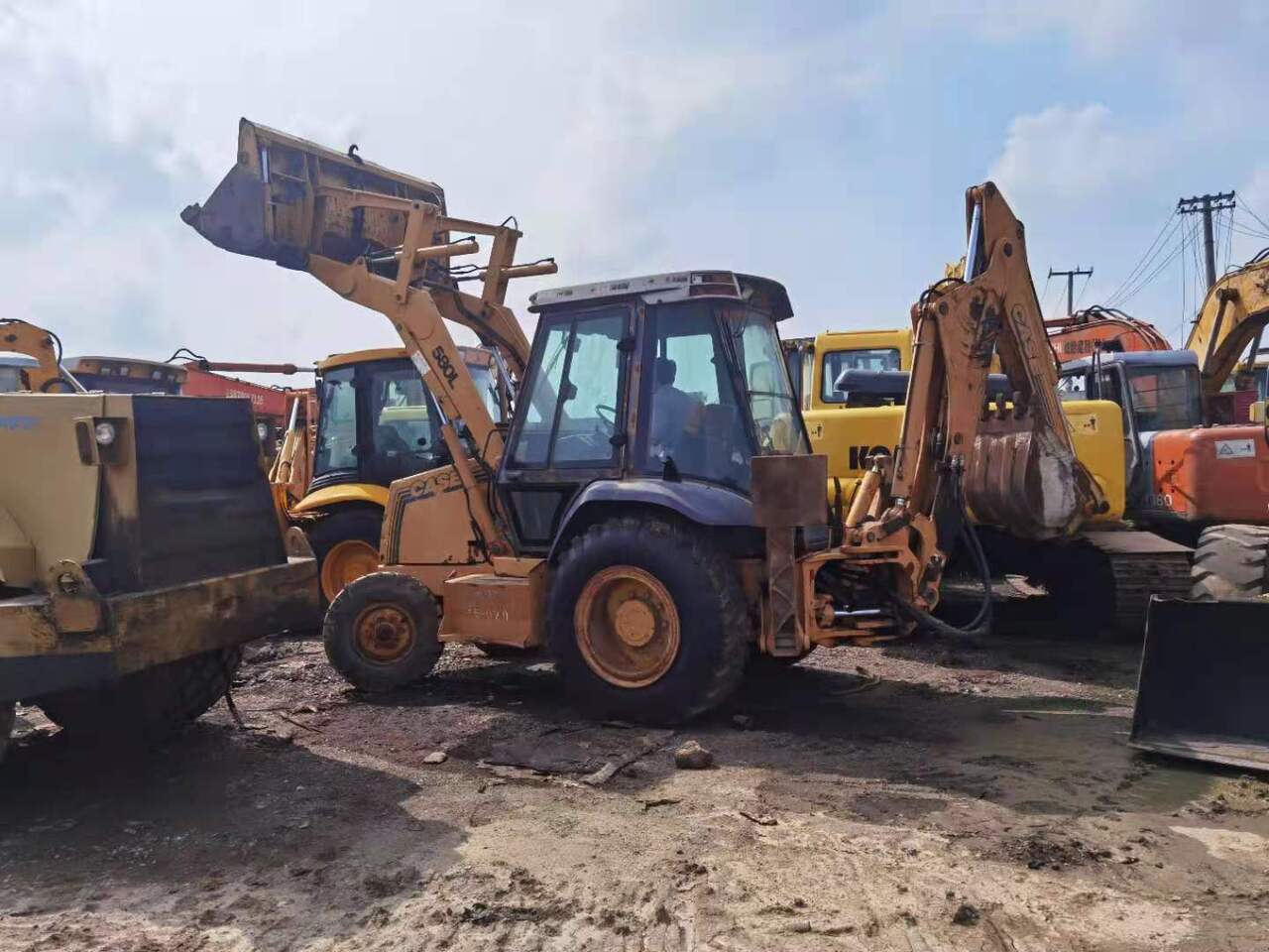 CASE 580L - Graaflaadmachine: afbeelding 1 CASE 580L - Graaflaadmachine: afbeelding 1