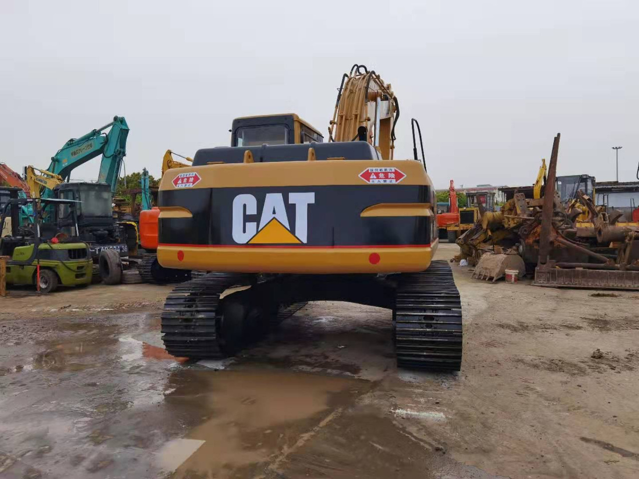 CATERPILLAR 320B - Rupsgraafmachine: afbeelding 3 CATERPILLAR 320B - Rupsgraafmachine: afbeelding 3