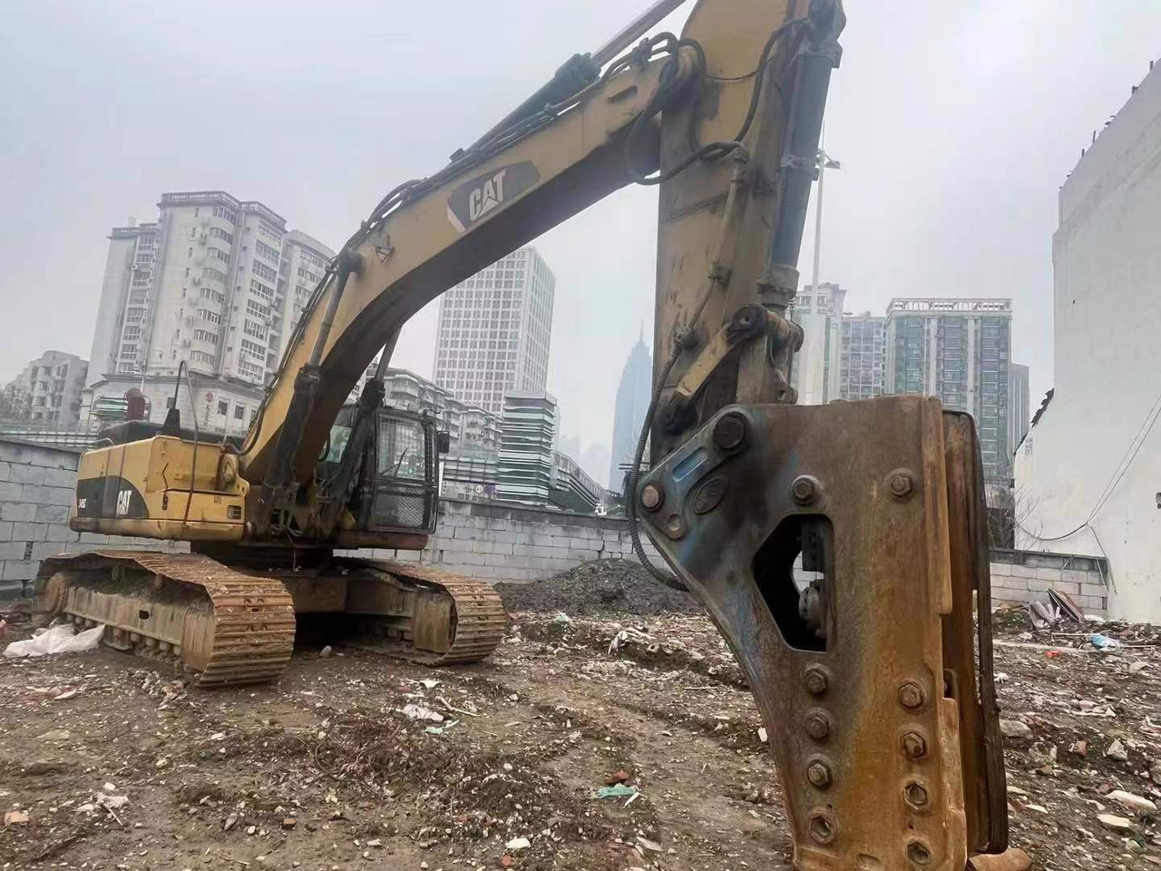 CATERPILLAR 345B - Rupsgraafmachine: afbeelding 2 CATERPILLAR 345B - Rupsgraafmachine: afbeelding 2