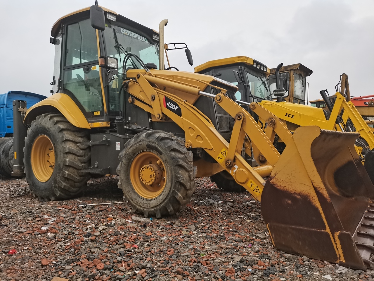 CATERPILLAR 420F - Graaflaadmachine: afbeelding 1 CATERPILLAR 420F - Graaflaadmachine: afbeelding 1