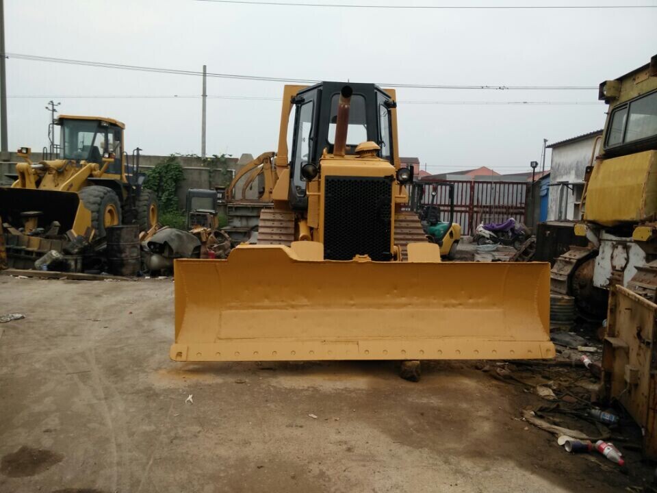 CATERPILLAR D4H - Bulldozer: afbeelding 5 CATERPILLAR D4H - Bulldozer: afbeelding 5