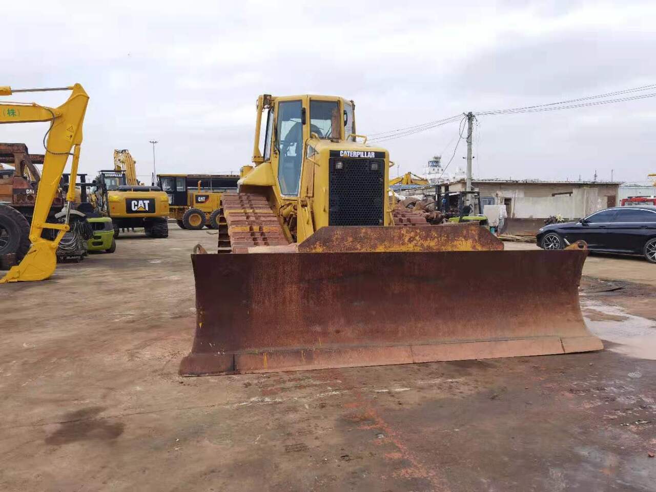 CATERPILLAR D6N - Bulldozer: afbeelding 2 CATERPILLAR D6N - Bulldozer: afbeelding 2