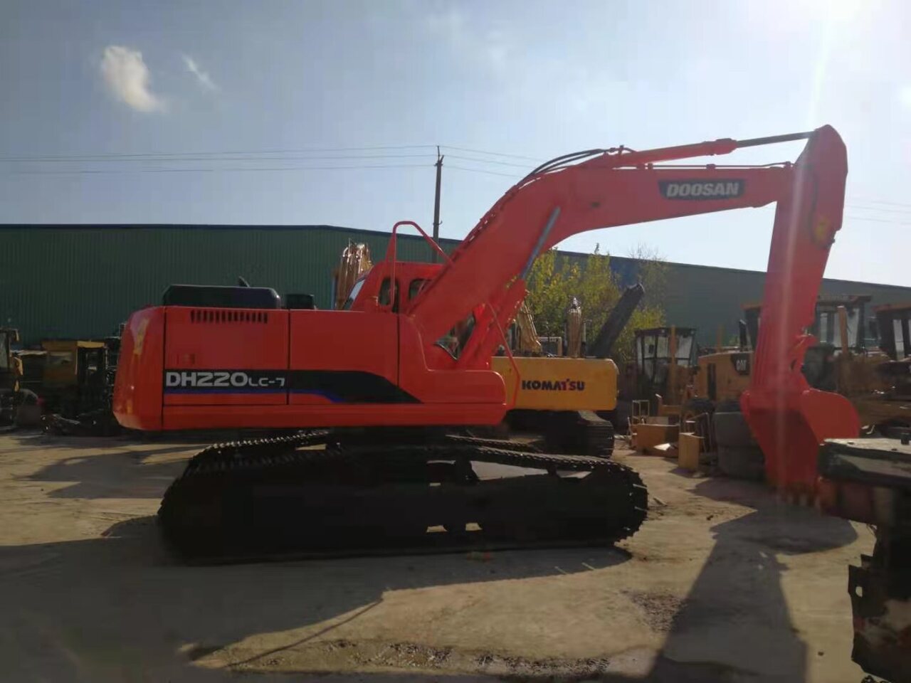 DOOSAN DH220LC - Rupsgraafmachine: afbeelding 2 DOOSAN DH220LC - Rupsgraafmachine: afbeelding 2