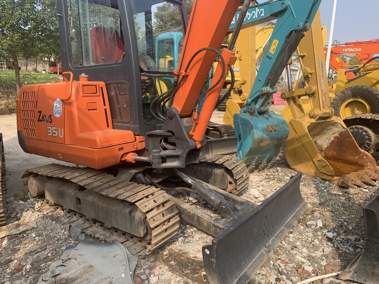 HITACHI ZX35U-mini excavator - Minigraafmachine: afbeelding 4 HITACHI ZX35U-mini excavator - Minigraafmachine: afbeelding 4