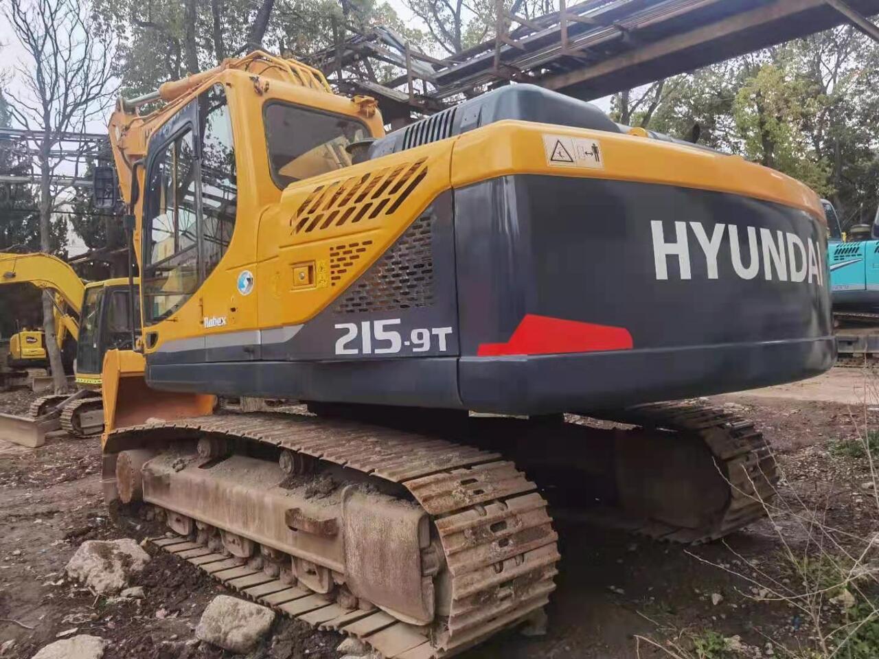 HYUNDAI R215-9T - Rupsgraafmachine: afbeelding 1 HYUNDAI R215-9T - Rupsgraafmachine: afbeelding 1