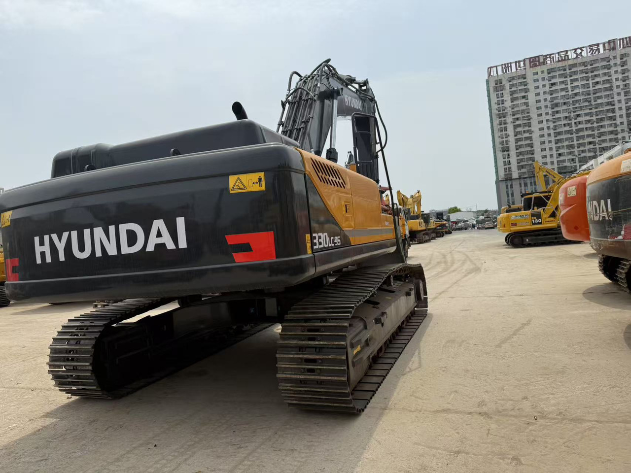 Hyundai R330LC-9S - Rupsgraafmachine: afbeelding 4 Hyundai R330LC-9S - Rupsgraafmachine: afbeelding 4