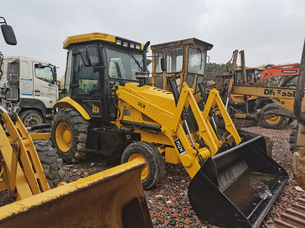 JCB 3CX - Graaflaadmachine: afbeelding 4 JCB 3CX - Graaflaadmachine: afbeelding 4
