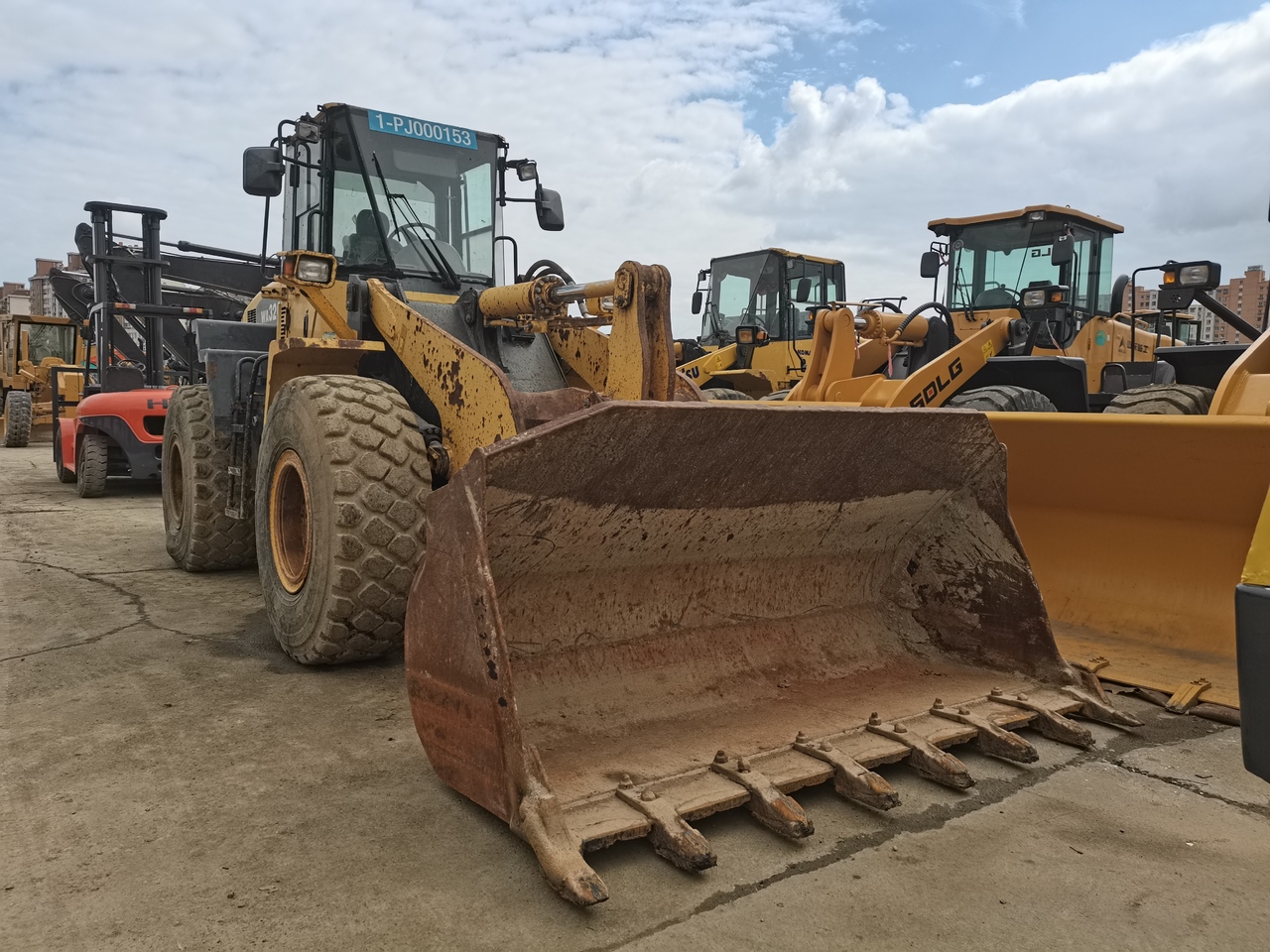 KOMATSU WA320-5 - Wiellader: afbeelding 4 KOMATSU WA320-5 - Wiellader: afbeelding 4