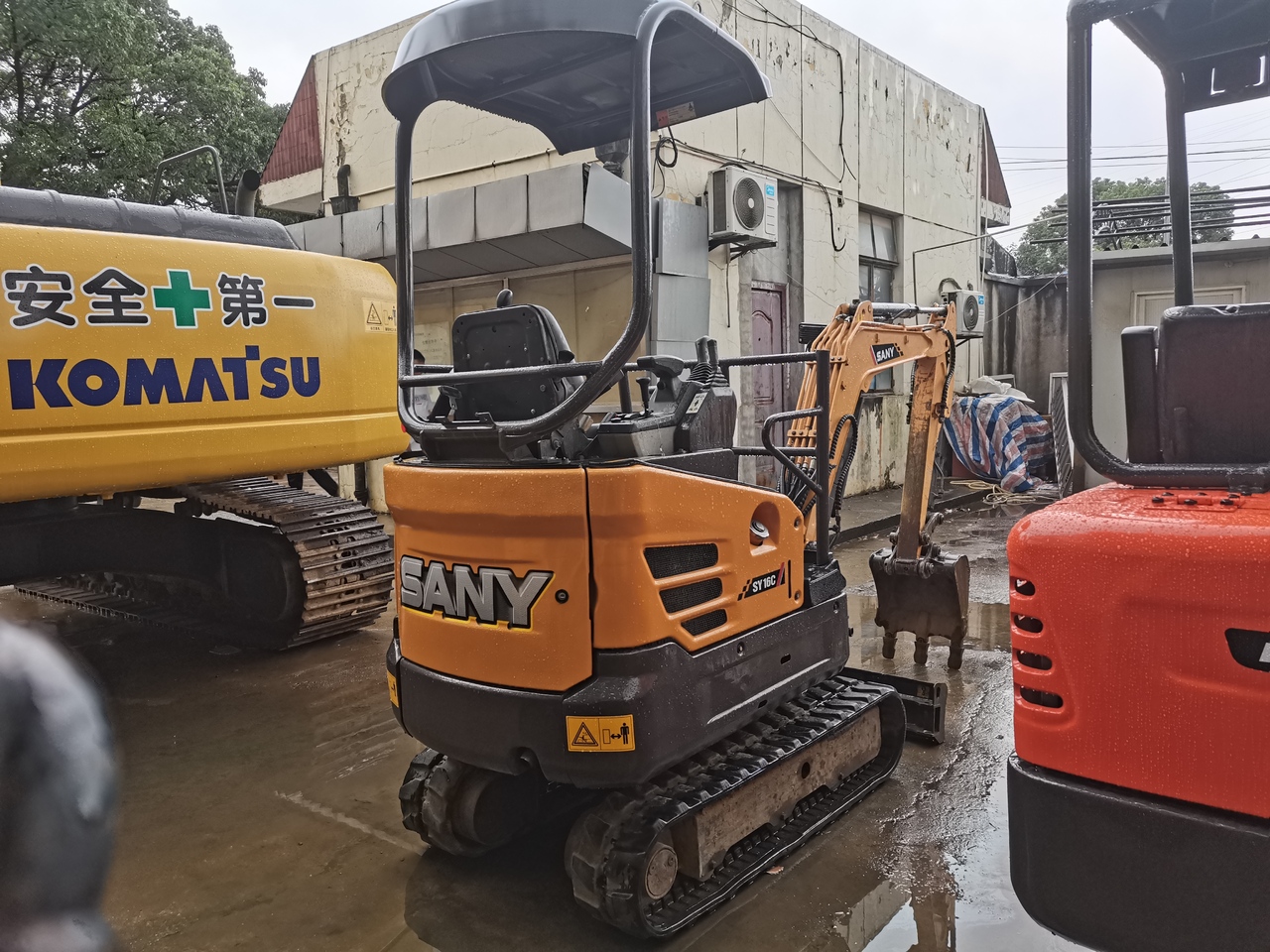 SANY SY16C - Rupsgraafmachine: afbeelding 3 SANY SY16C - Rupsgraafmachine: afbeelding 3