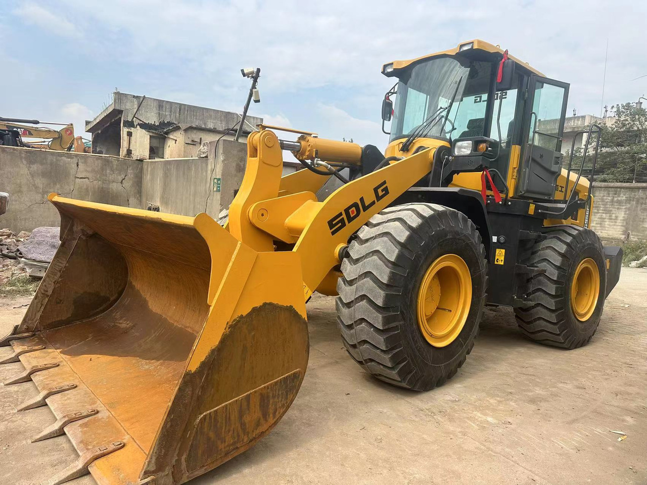 SDLG LG956F - Rupsgraafmachine: afbeelding 1 SDLG LG956F - Rupsgraafmachine: afbeelding 1