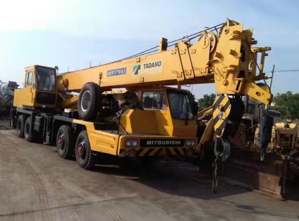 TADANO TL300-E - Kraan: afbeelding 2 TADANO TL300-E - Kraan: afbeelding 2