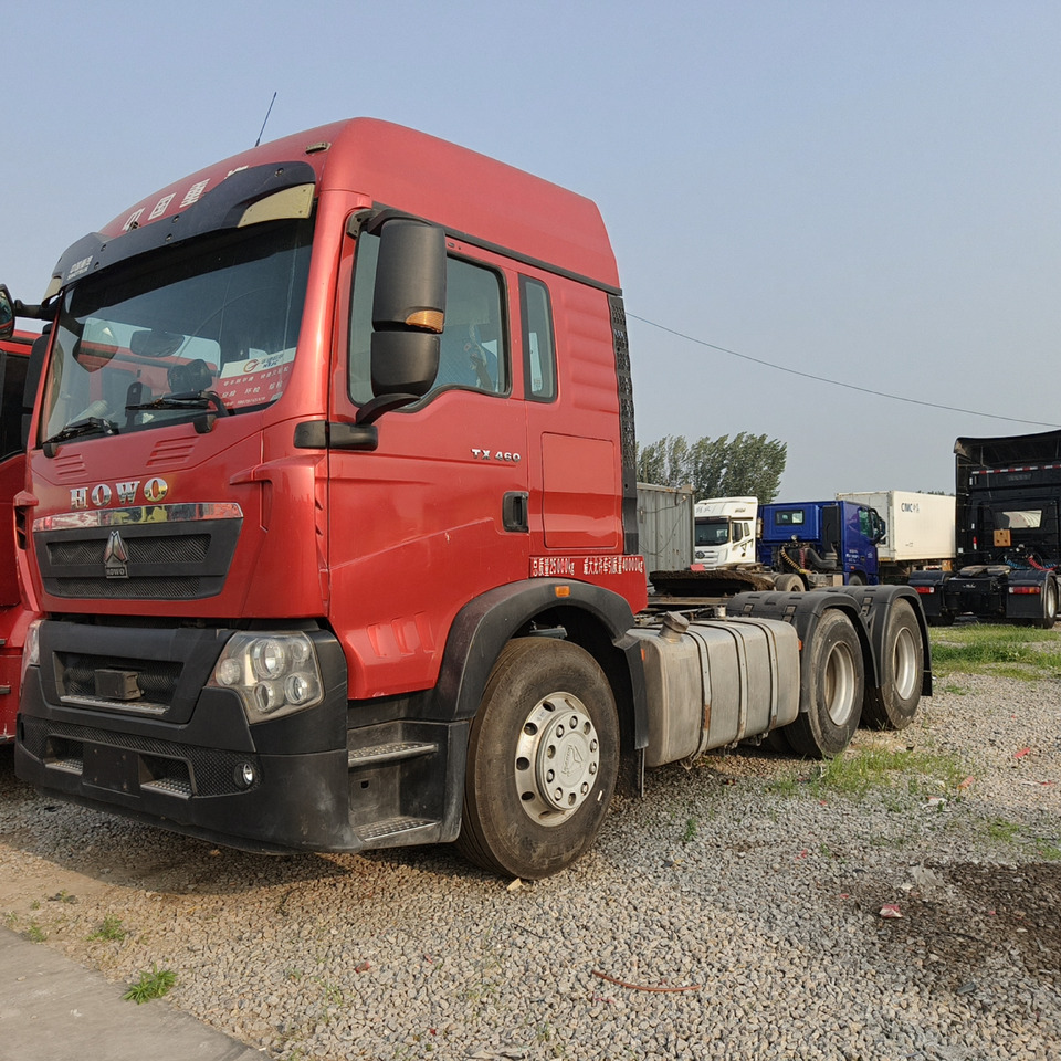 Sinotruk Howo T7H 6x4 - Trekker: afbeelding 2 Sinotruk Howo T7H 6x4 - Trekker: afbeelding 2