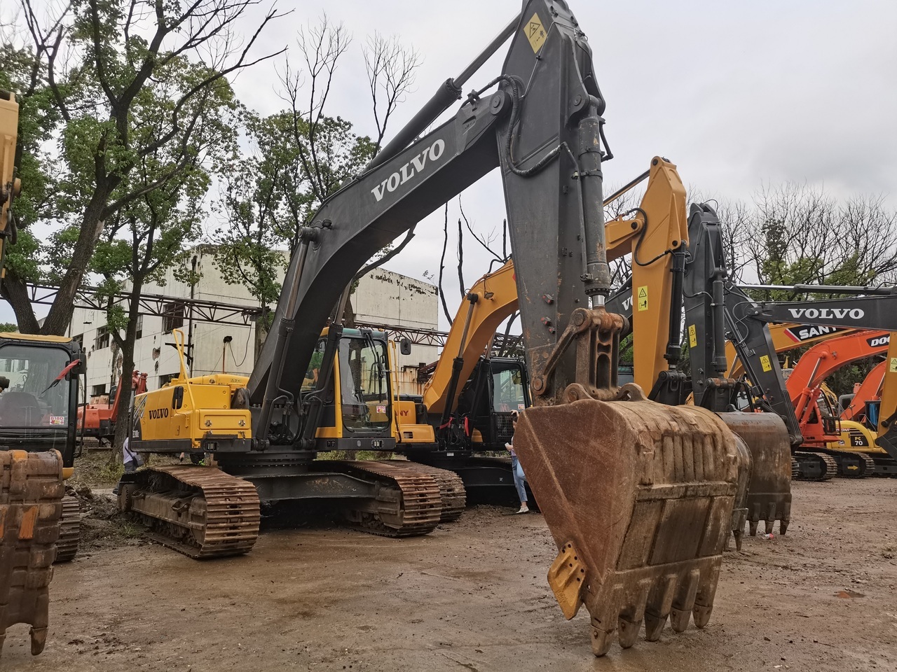 VOLVO EC290BLC - Rupsgraafmachine: afbeelding 1 VOLVO EC290BLC - Rupsgraafmachine: afbeelding 1