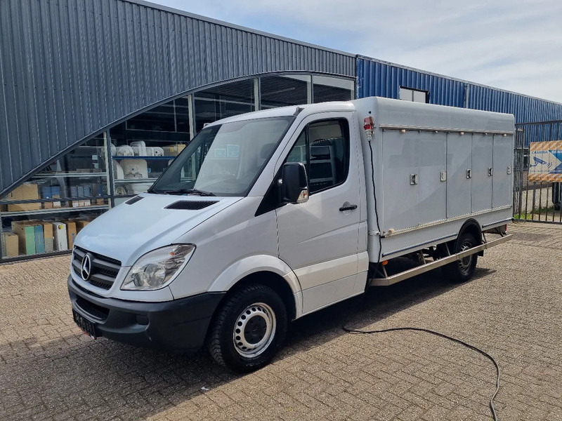 Mercedes-Benz Sprinter 313 CDI/ Eis/ Ice/-40/ 5+5 Turen/ Carlsen Baltic Euro 5 - Koelwagen: afbeelding 4 Mercedes-Benz Sprinter 313 CDI/ Eis/ Ice/-40/ 5+5 Turen/ Carlsen Baltic Euro 5 - Koelwagen: afbeelding 4