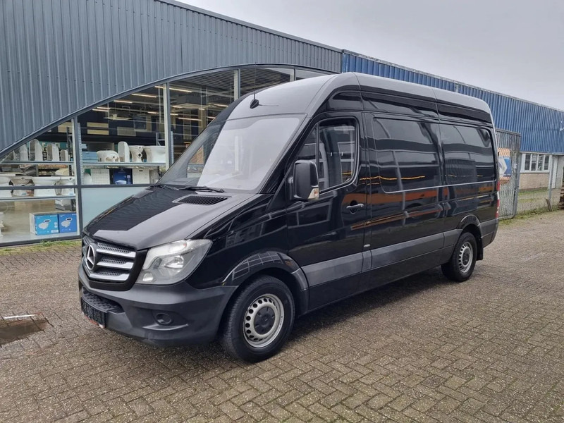 Mercedes-Benz Sprinter 314 CDI L2H2/ AC/ Navi/ Camera/ Euro 6 - Kleine bestelwagen: afbeelding 4 Mercedes-Benz Sprinter 314 CDI L2H2/ AC/ Navi/ Camera/ Euro 6 - Kleine bestelwagen: afbeelding 4