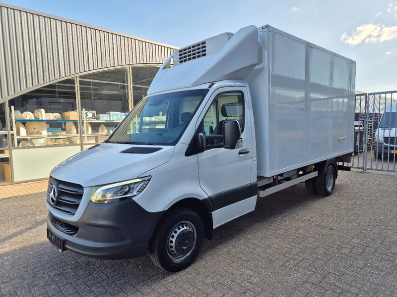 Mercedes-Benz Sprinter 519 CDI/ Kuhlkoffer/ TK V500 MAX MT/ -20+20 - Koelwagen: afbeelding 5 Mercedes-Benz Sprinter 519 CDI/ Kuhlkoffer/ TK V500 MAX MT/ -20+20 - Koelwagen: afbeelding 5