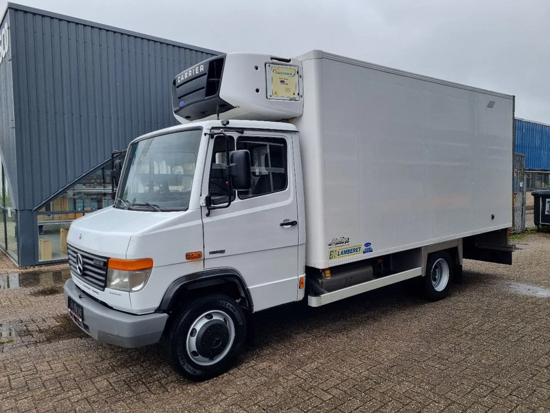 Mercedes-Benz Vario 816D/ Kuhlkoffer/ Carrier Supra 750mt/ Trennwand - Koelwagen vrachtwagen: afbeelding 4 Mercedes-Benz Vario 816D/ Kuhlkoffer/ Carrier Supra 750mt/ Trennwand - Koelwagen vrachtwagen: afbeelding 4