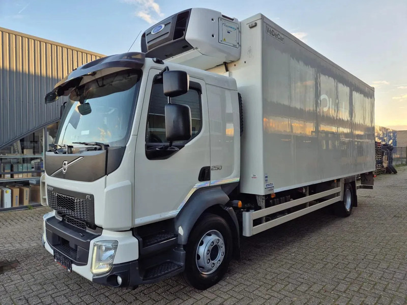 Volvo FL 12.250 Kuhlkoffer Carrier 850MT ST 380V -30/+30/ LBW/ EURO 6 - Koelwagen vrachtwagen: afbeelding 4 Volvo FL 12.250 Kuhlkoffer Carrier 850MT ST 380V -30/+30/ LBW/ EURO 6 - Koelwagen vrachtwagen: afbeelding 4