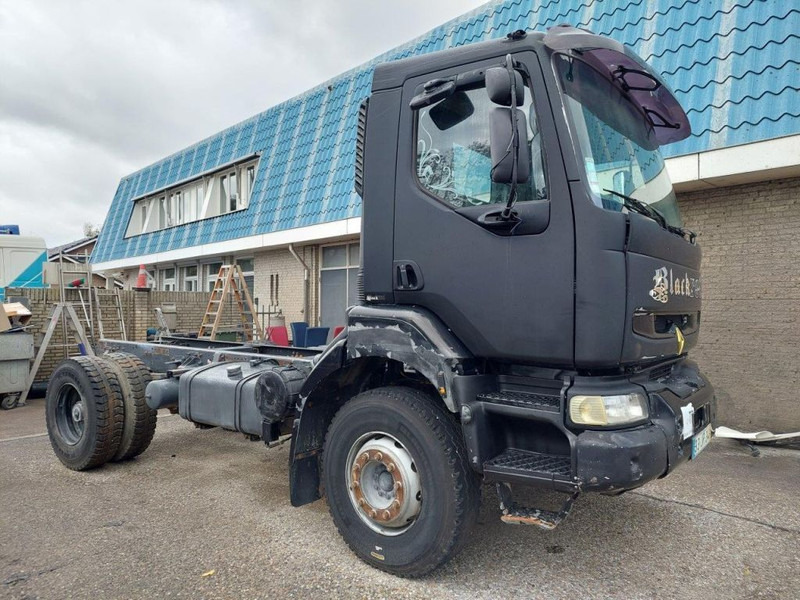 Renault Kerax 270 DCI FULL STEEL SPRING BIG AXLE - Chassis vrachtwagen: afbeelding 2 Renault Kerax 270 DCI FULL STEEL SPRING BIG AXLE - Chassis vrachtwagen: afbeelding 2