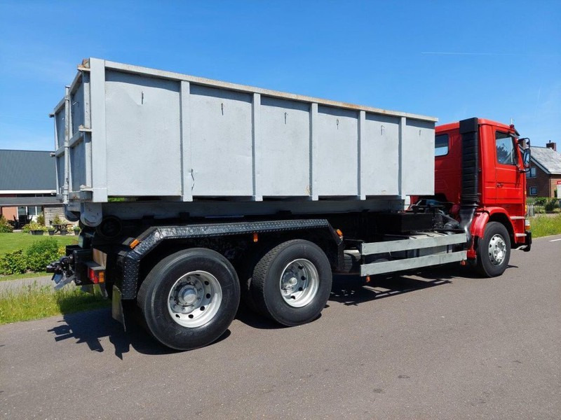 Scania 112 with 113 Engine - Haakarmsysteem vrachtwagen: afbeelding 3 Scania 112 with 113 Engine - Haakarmsysteem vrachtwagen: afbeelding 3