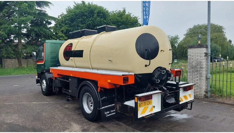 Scania P82 4x2 Tank - Tankwagen: afbeelding 4 Scania P82 4x2 Tank - Tankwagen: afbeelding 4
