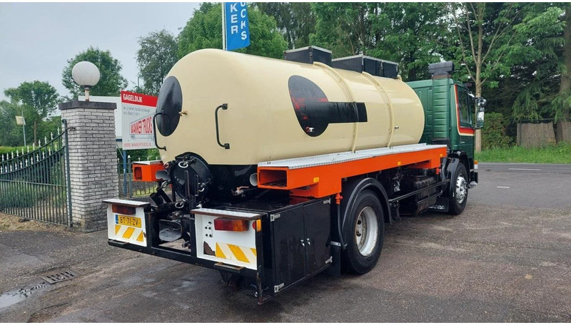 Scania P82 4x2 Tank - Tankwagen: afbeelding 3 Scania P82 4x2 Tank - Tankwagen: afbeelding 3