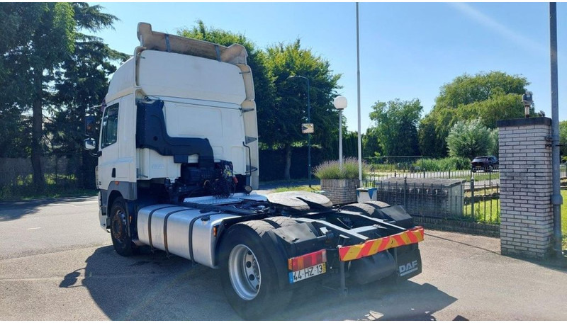 DAF CF 85.410 4x2 MANUAL 410 POWER - Trekker: afbeelding 4 DAF CF 85.410 4x2 MANUAL 410 POWER - Trekker: afbeelding 4