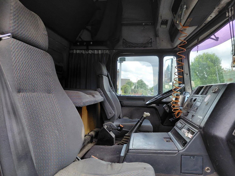 Trekker MAN 19.463 F2000 460 HP MANUAL ZF GEARBOX PERFECT CONDITION: afbeelding 5 Trekker MAN 19.463 F2000 460 HP MANUAL ZF GEARBOX PERFECT CONDITION: afbeelding 5