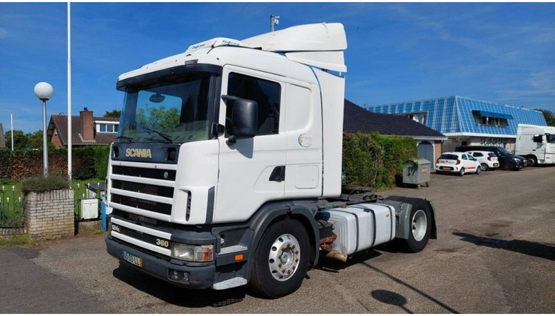 Scania R124-360 124 360 - Trekker: afbeelding 1 Scania R124-360 124 360 - Trekker: afbeelding 1