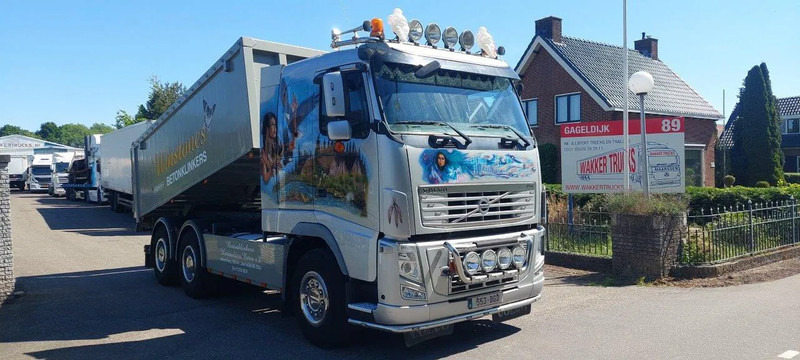 Volvo FH 13.440 6X4 BELGIUM KIPPER STEEL SUSPENSION SHOW TRUCK - Kipper vrachtwagen: afbeelding 3 Volvo FH 13.440 6X4 BELGIUM KIPPER STEEL SUSPENSION SHOW TRUCK - Kipper vrachtwagen: afbeelding 3