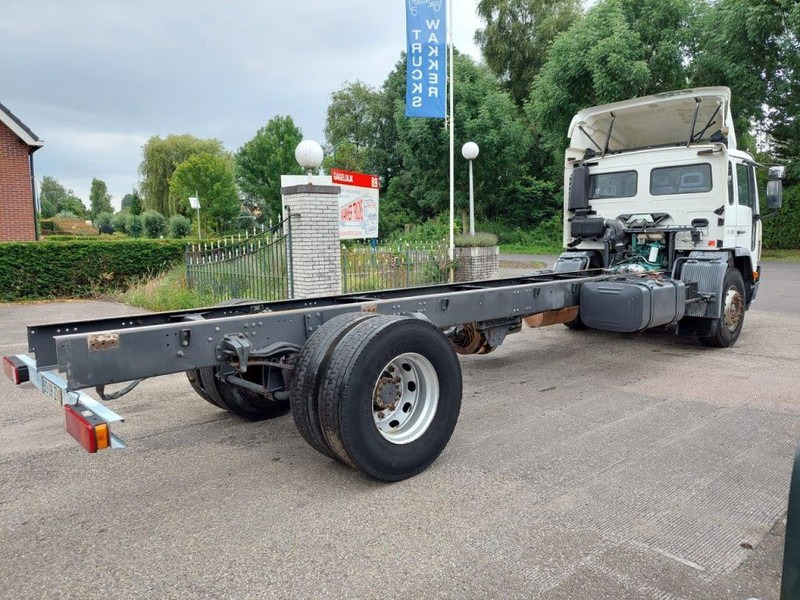 Volvo FL 250 MANUAL STEEL SUSPENSION - Chassis vrachtwagen: afbeelding 4 Volvo FL 250 MANUAL STEEL SUSPENSION - Chassis vrachtwagen: afbeelding 4