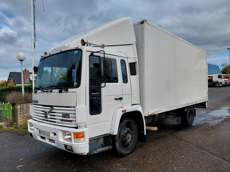 Volvo FL 6 4x2 Box - Bakwagen: afbeelding 1 Volvo FL 6 4x2 Box - Bakwagen: afbeelding 1