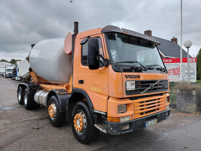 Volvo FM 12 8x4 Mixer Steel - Betonmixer: afbeelding 2 Volvo FM 12 8x4 Mixer Steel - Betonmixer: afbeelding 2