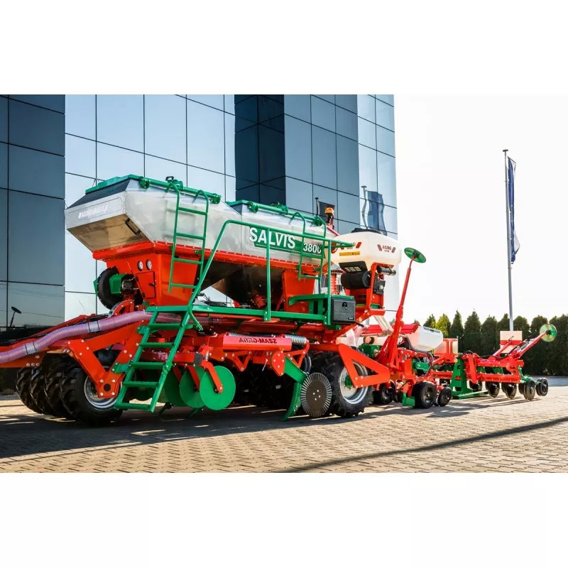 AGRO-MASZ Siewnik pneumatyczny do uprawy pasowej SLAVIS - Zaaimachine: afbeelding 1 AGRO-MASZ Siewnik pneumatyczny do uprawy pasowej SLAVIS - Zaaimachine: afbeelding 1