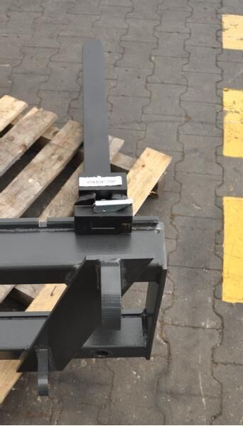 METAL-TECHNIK Paleciak / Frame with pallet forks - Vorken voor Vrachtwagen: afbeelding 1 METAL-TECHNIK Paleciak / Frame with pallet forks - Vorken voor Vrachtwagen: afbeelding 1